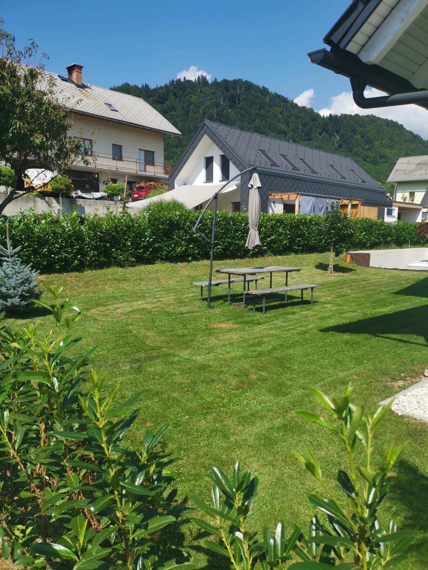 Apple Tree Apartment Μπλεντ Εξωτερικό φωτογραφία